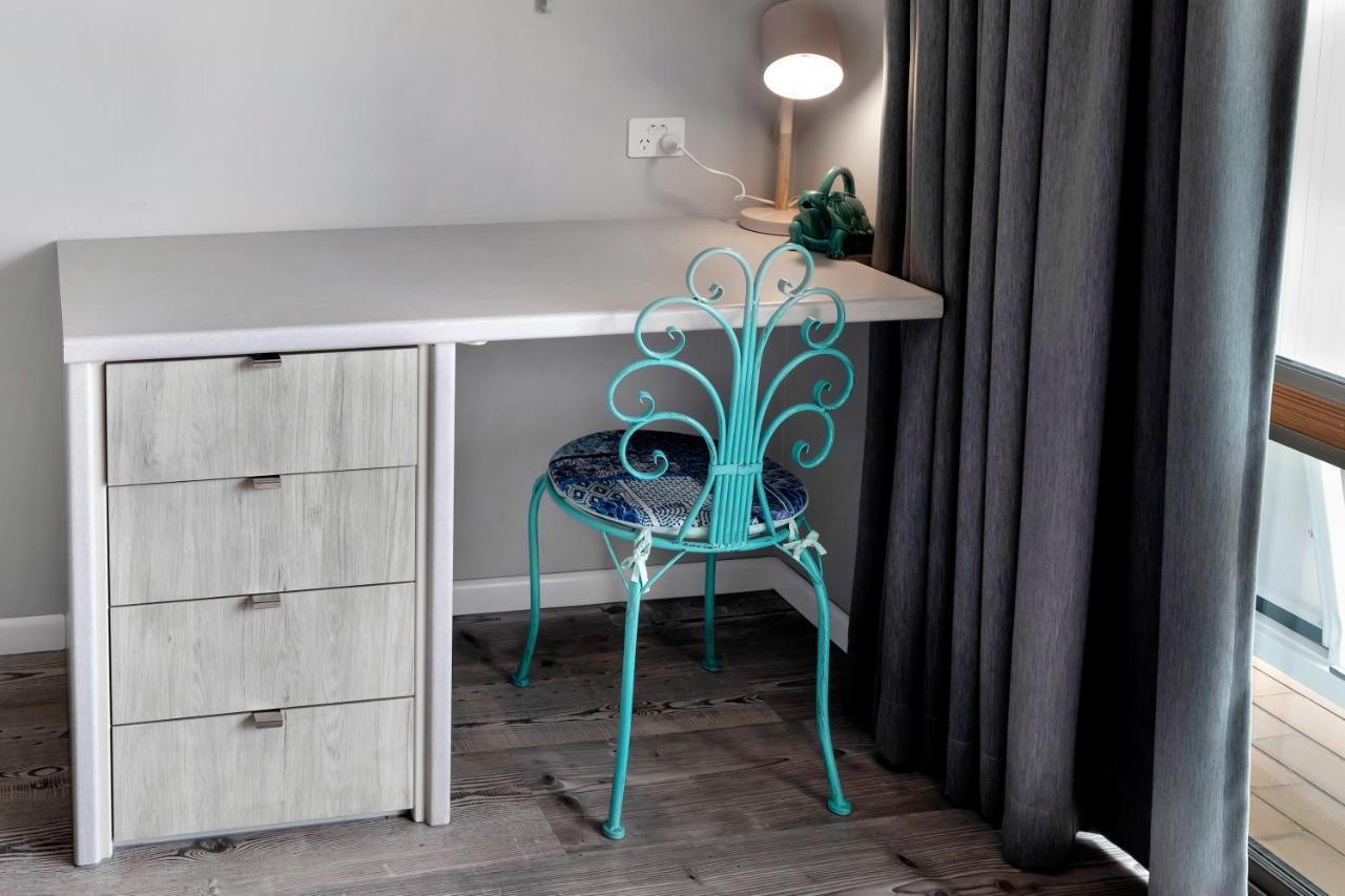 Ocean View 16A Studio Pool & Spa Wi-Fi Еърли Бийч Екстериор снимка